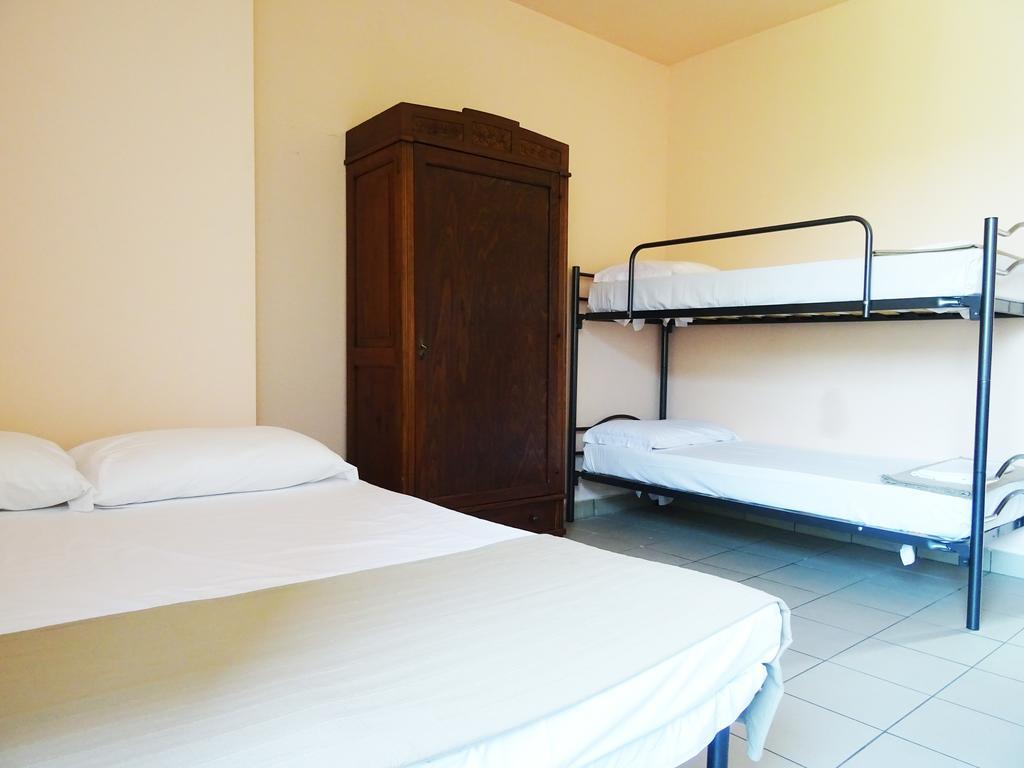 Victoria Hotels Carso Camnago Volta Экстерьер фото