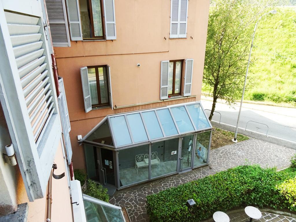Victoria Hotels Carso Camnago Volta Экстерьер фото